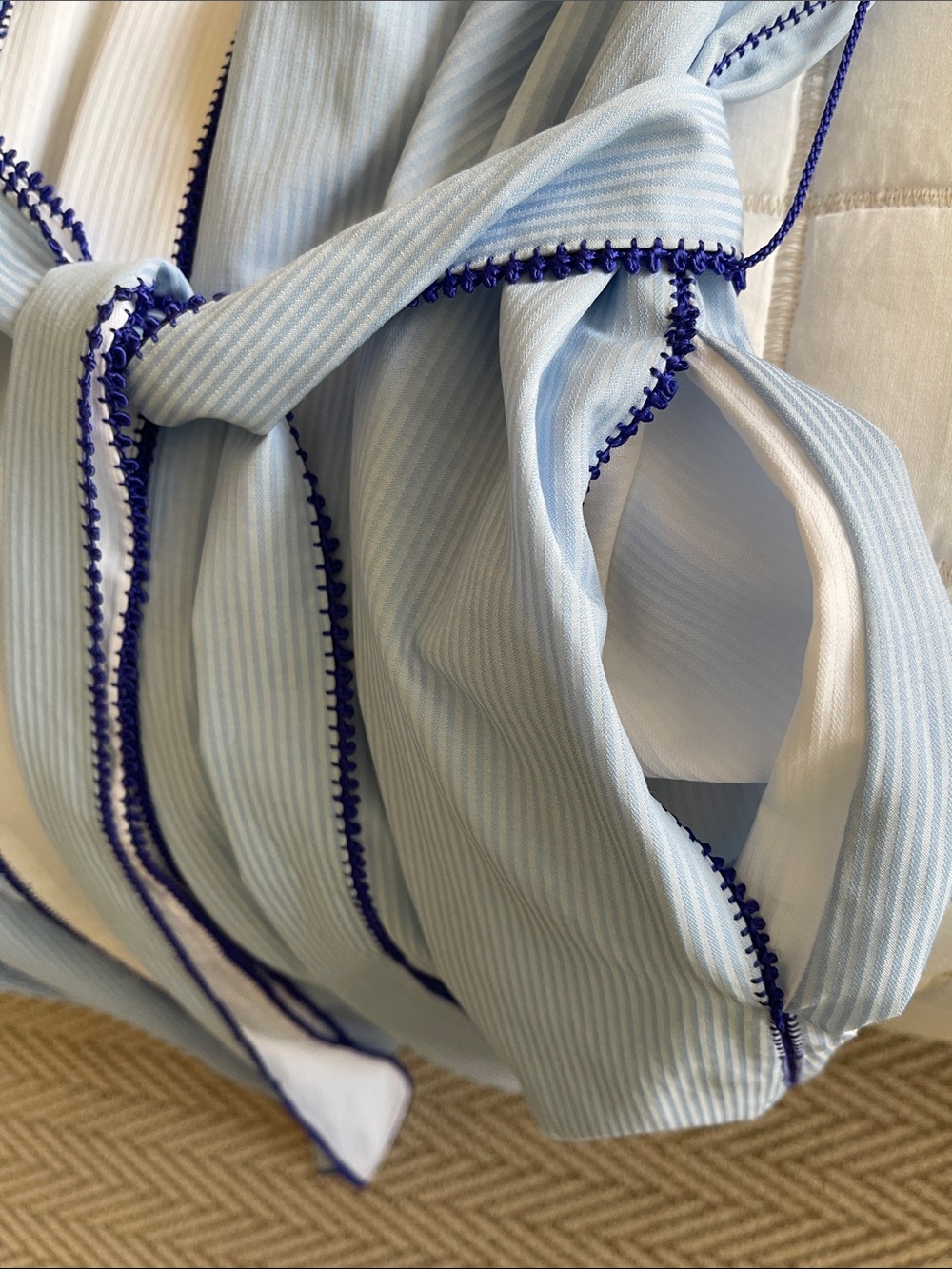 Fernando Sanchez Robe, Small, new condition - Picture 2 of 7